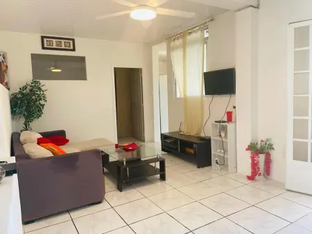 Appartement avec piscine privée à Rivière-Pilote, 3 chambres, 6 pers. : photo 7