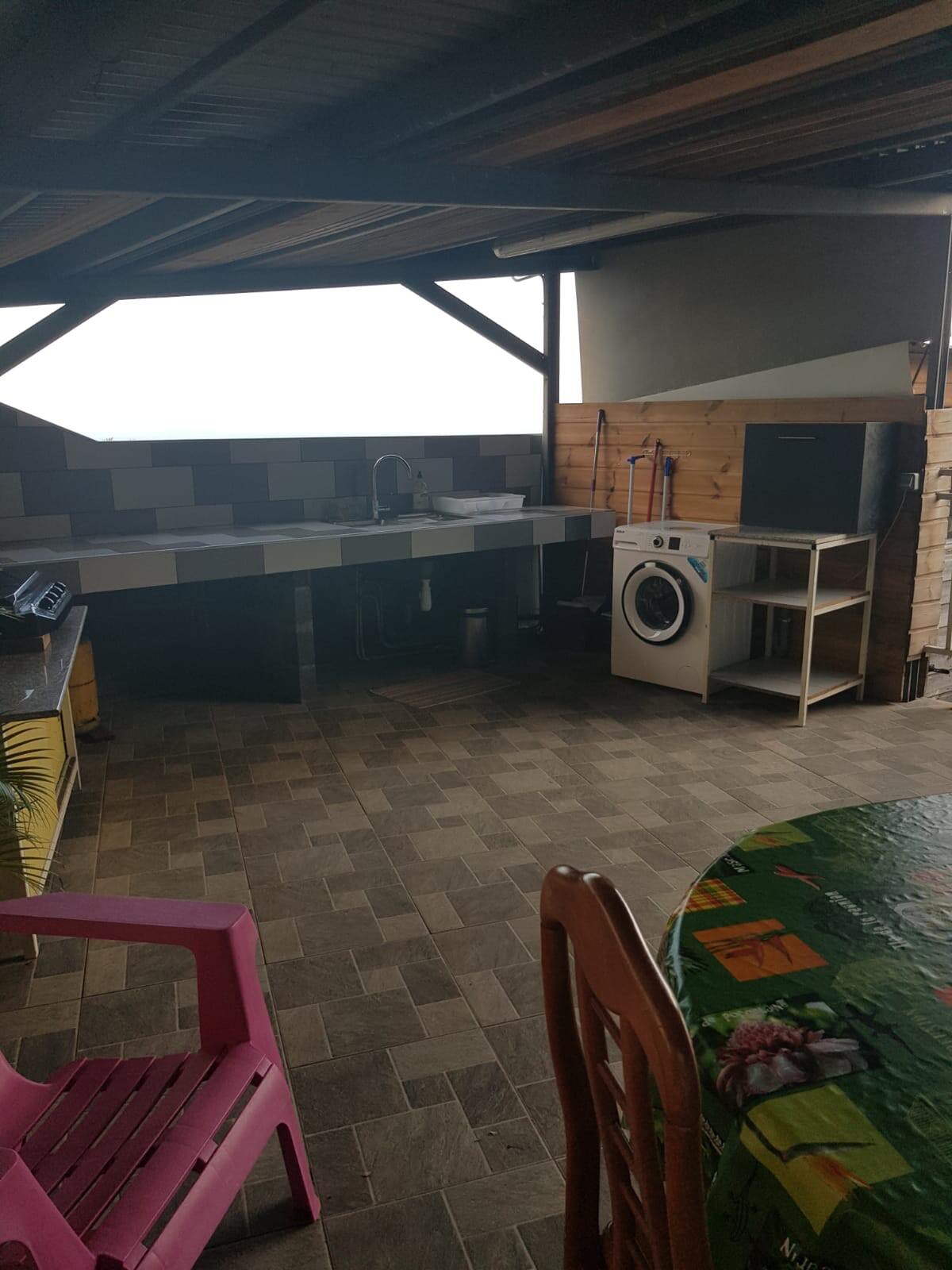 Appartement vue mer avec piscine à L'Étang-Salé - Photo 7
