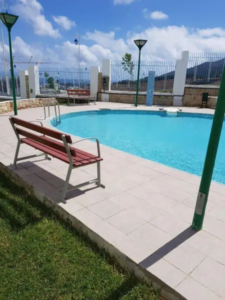 Location appartement à Mdiq, Appartement confortable à Mdiq - 46m² - vue sur la mer