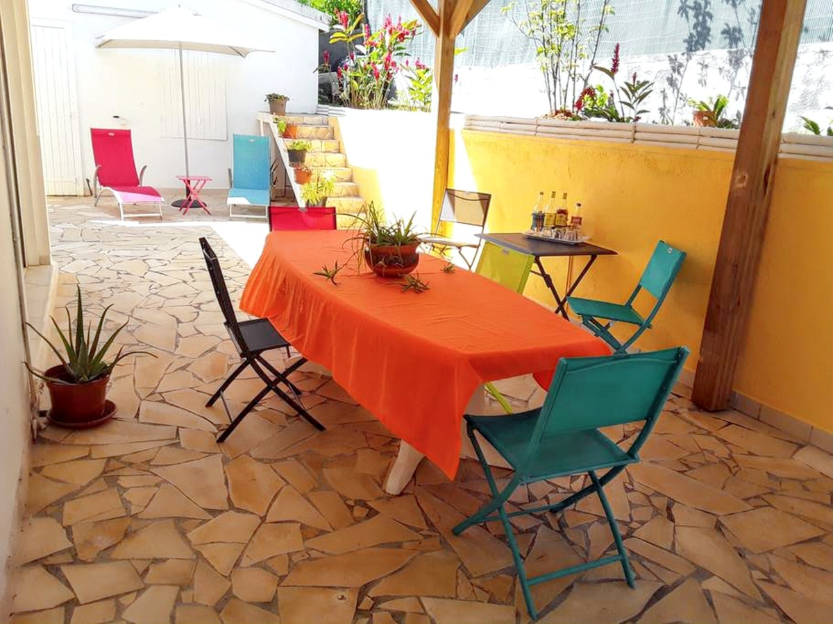 Appartement 50 m² Sainte Rose, piscine toute l'année - Photo 12