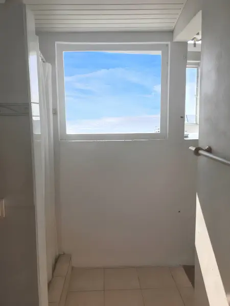 Maison de charme à Saint-Pierre avec vue sur mer et montagne - Photo 15