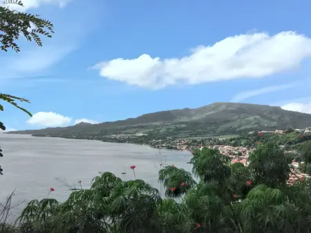 Maison de charme à Saint-Pierre avec vue sur mer et montagne - Photo 20
