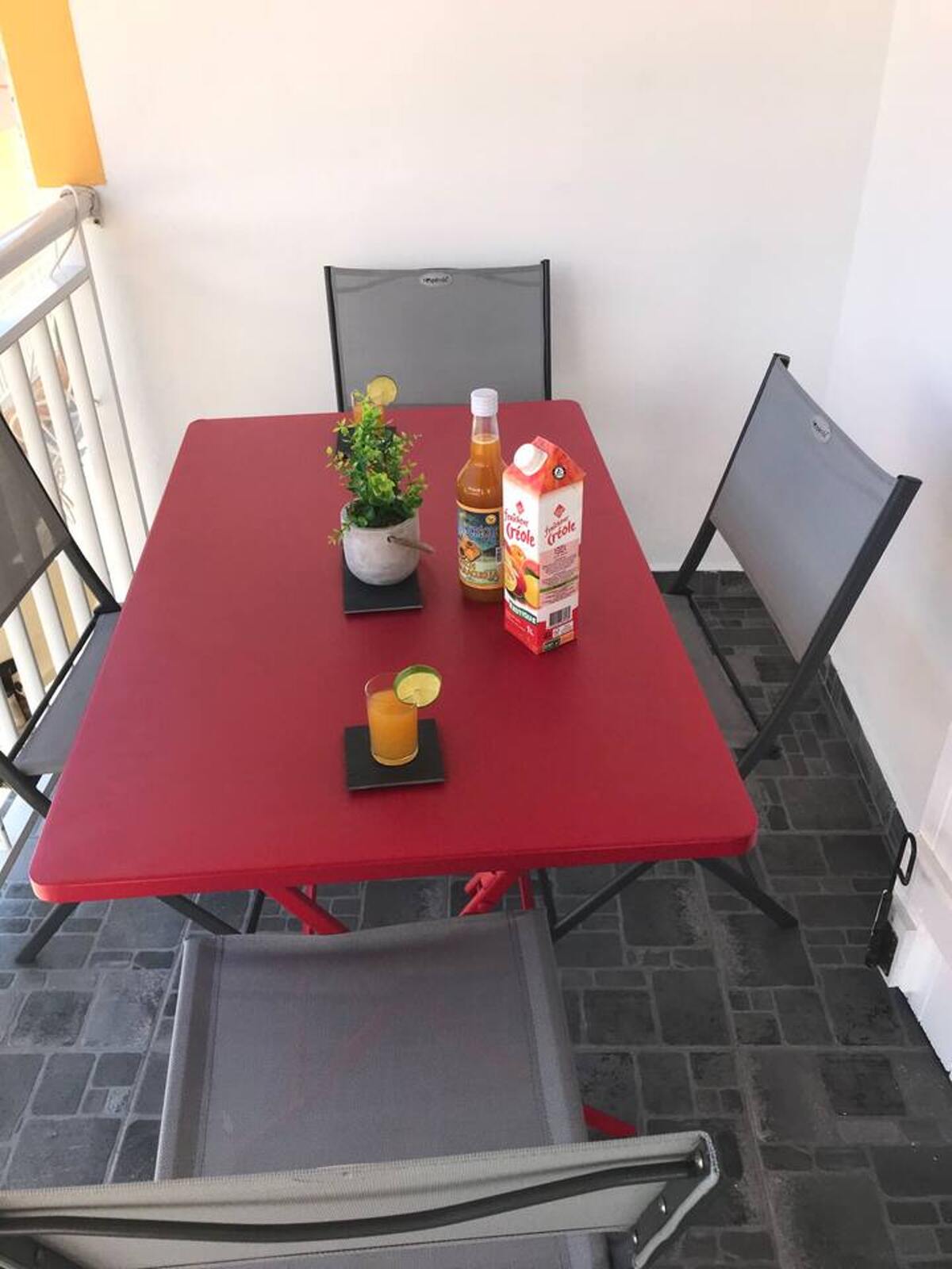 Appartement 35 m² balcon à Sainte-Anne, parking inclus - Photo 6