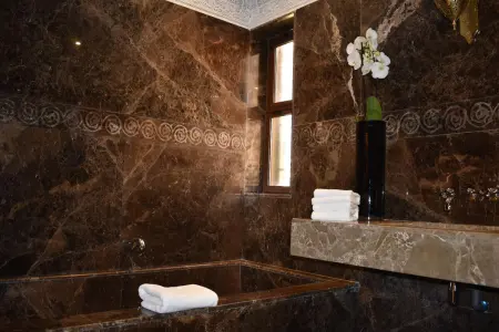 Villa 448 m² avec piscine privée et vue montagne à Marrakech : photo 4