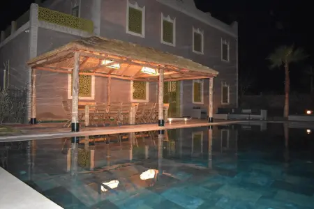 Villa 448 m² avec piscine privée et vue montagne à Marrakech : photo 13