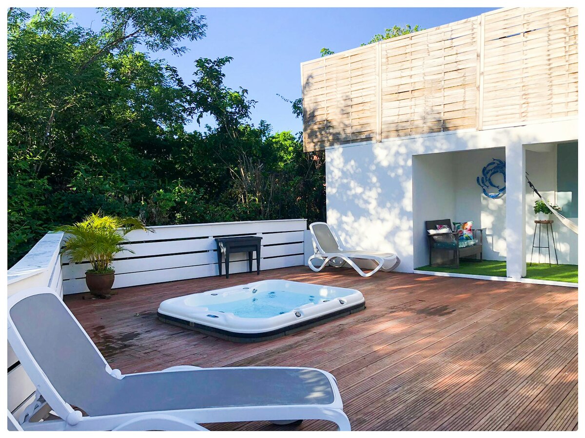 Maison avec jacuzzi privé et jardin clos aux Trois-Îlets - Photo 2