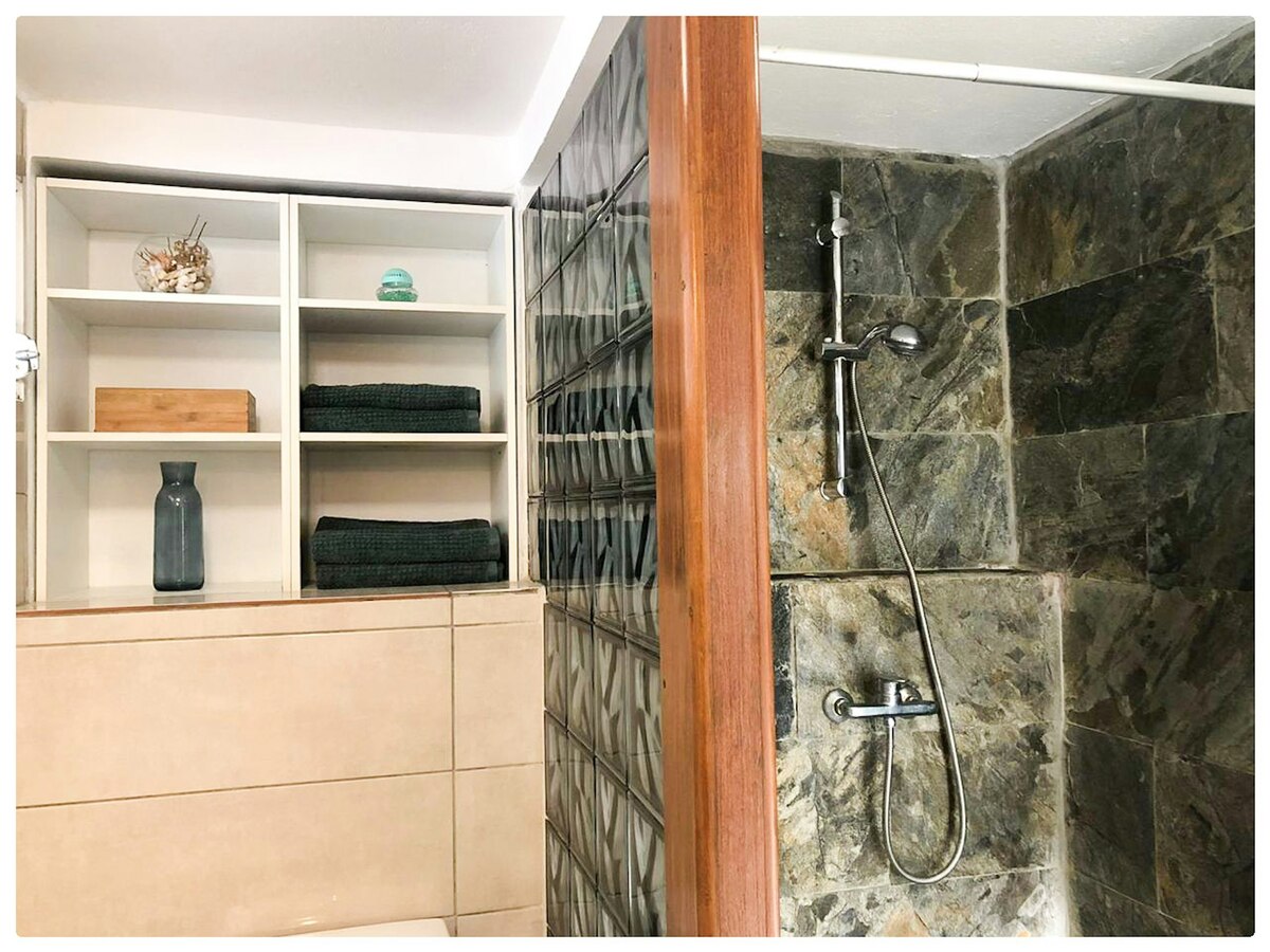 Maison avec jacuzzi privé et jardin clos aux Trois-Îlets - Photo 18