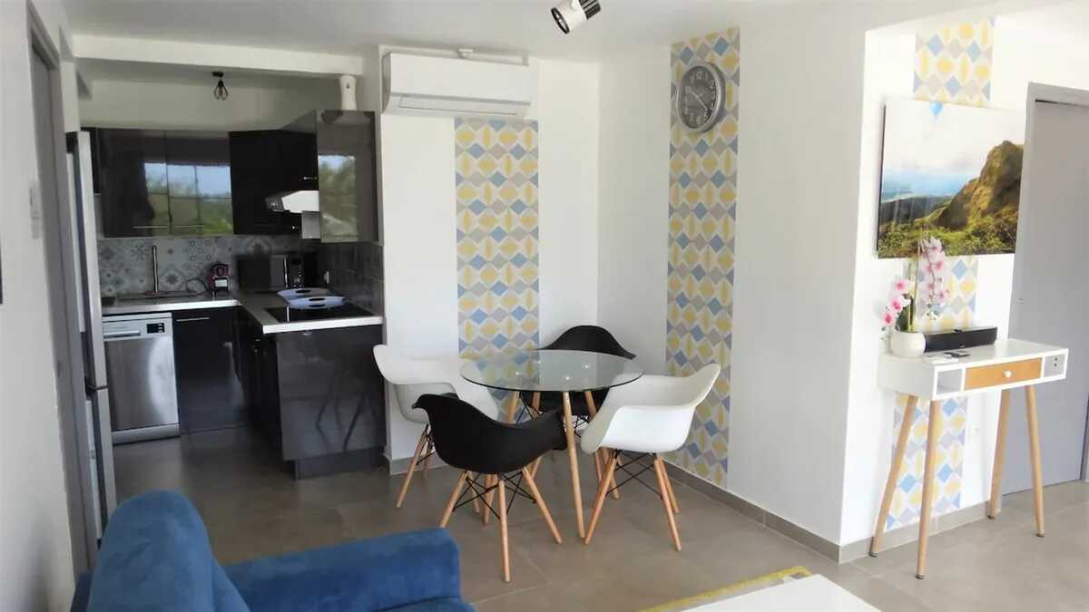 Maison vue mer à La Trinité, piscine partagée, 2 chambres - Photo 4