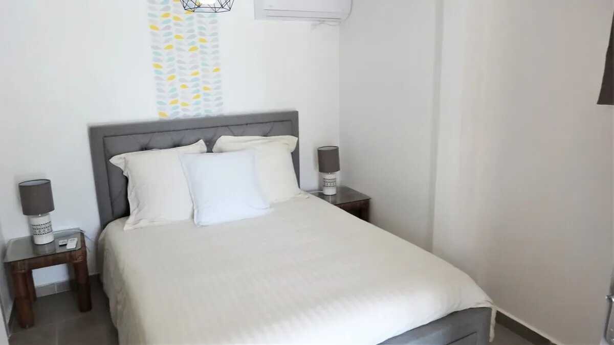 Maison vue mer à La Trinité, piscine partagée, 2 chambres - Photo 10