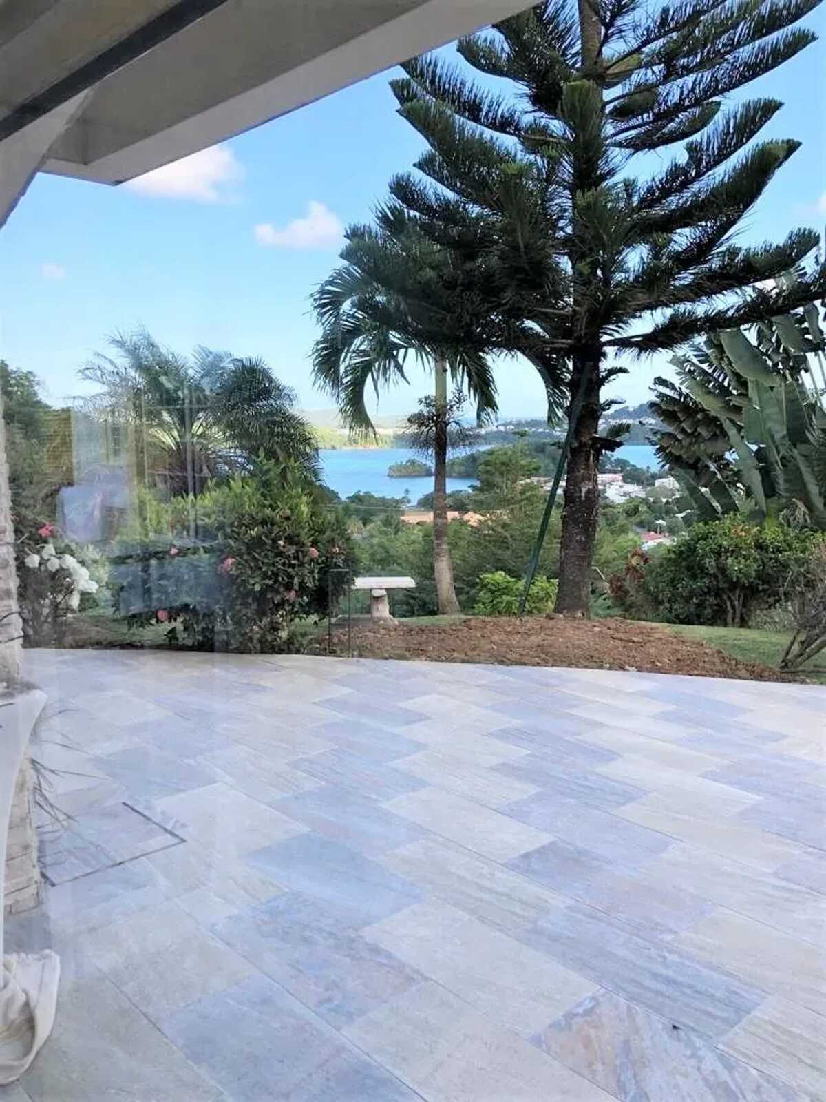 Maison vue mer à La Trinité, piscine partagée, 2 chambres - Photo 16