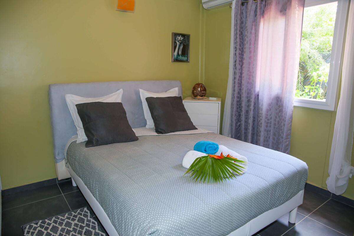 Maison 2 chambres avec jacuzzi et jardin à Saint-François - Photo 4