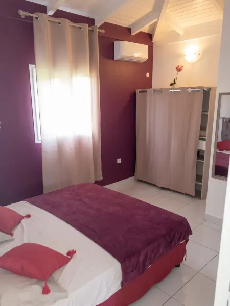 Villa Saint-François avec piscine privée et jacuzzi, 4 personnes : photo 16