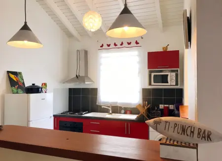 Maison avec vue mer, jacuzzi et jardin clôturé à Petit-Canal : photo 5