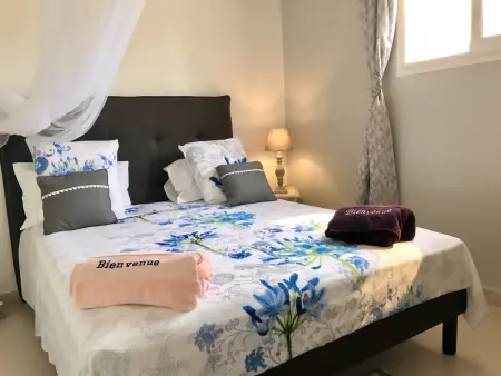 Maison avec vue mer, jacuzzi et jardin clôturé à Petit-Canal : photo 6