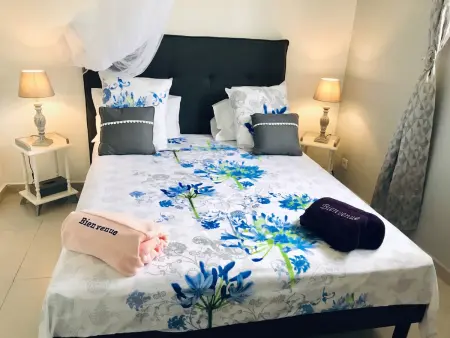 Maison avec vue mer, jacuzzi et jardin clôturé à Petit-Canal : photo 12