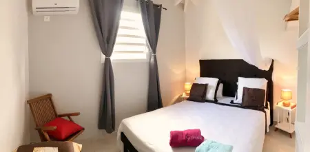 Maison avec vue mer, jacuzzi et jardin clôturé à Petit-Canal : photo 17