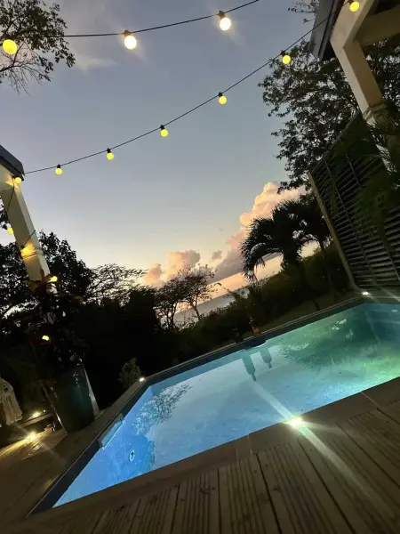 Bungalow avec piscine privée et vue mer à Deshaies, Guadeloupe : photo 4