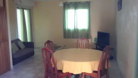 Appartement 2 chambres avec vue mer et montagne au Tampon : photo 3