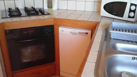 Appartement 2 chambres avec vue mer et montagne au Tampon : photo 9