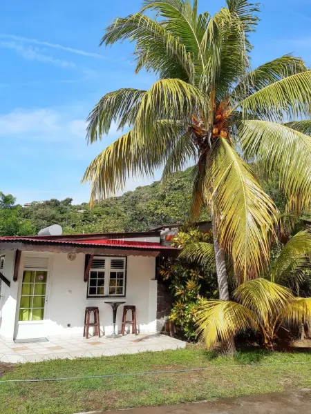 Bungalow avec piscine partagée au Robert, Martinique : photo 2