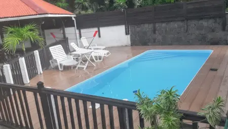 Bungalow avec piscine partagée au Robert, Martinique : photo 6