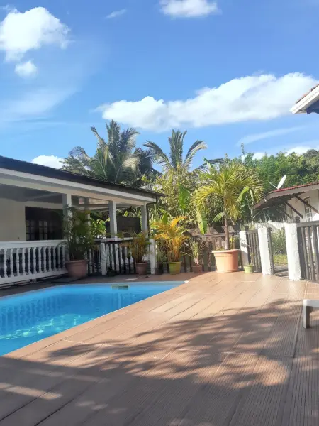 Bungalow avec piscine partagée au Robert, Martinique : photo 14