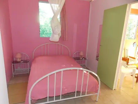 Maison cosy avec piscine partagée et jardin clos à Sainte-Luce : photo 6