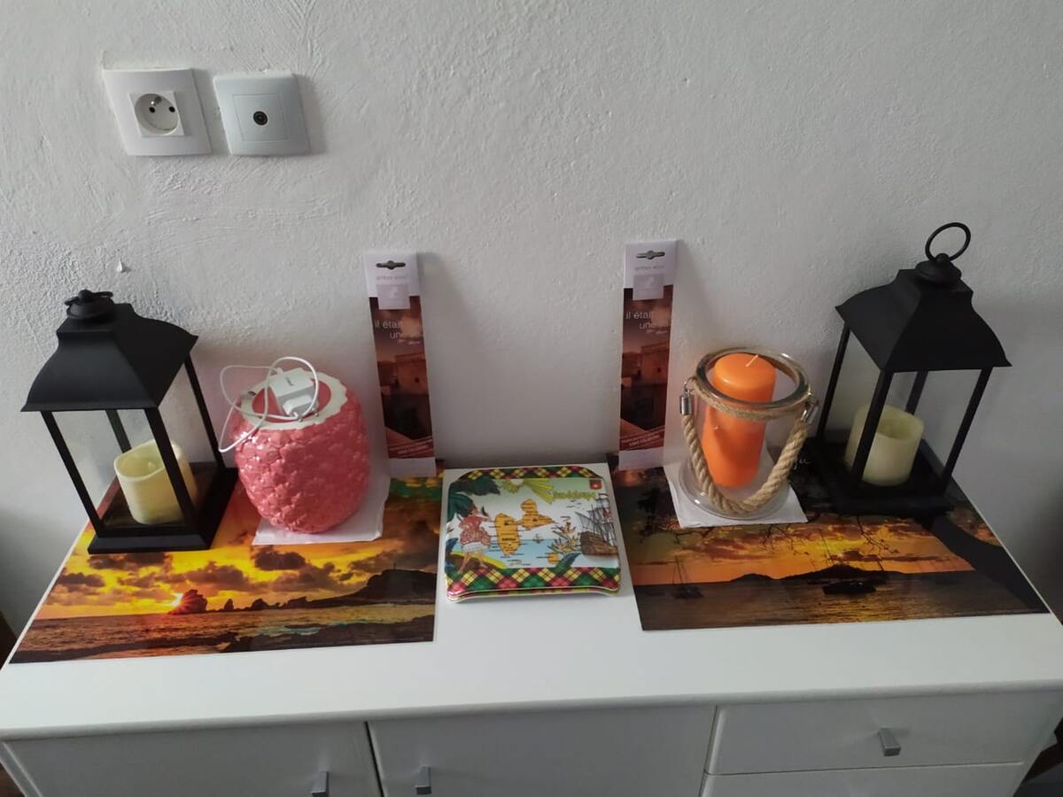 Maison 90m² Sainte-Rose, piscine & vue montagnes - Photo 13