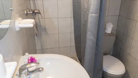 Appartement avec piscine partagée et climatisation à Sainte-Anne, Martinique : photo 6