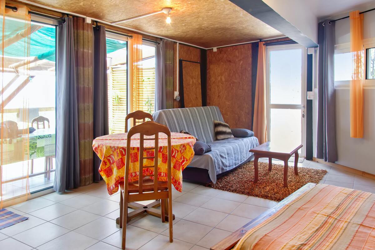 Studio 25 m² avec jardin, vue mer et montagnes - Photo 4