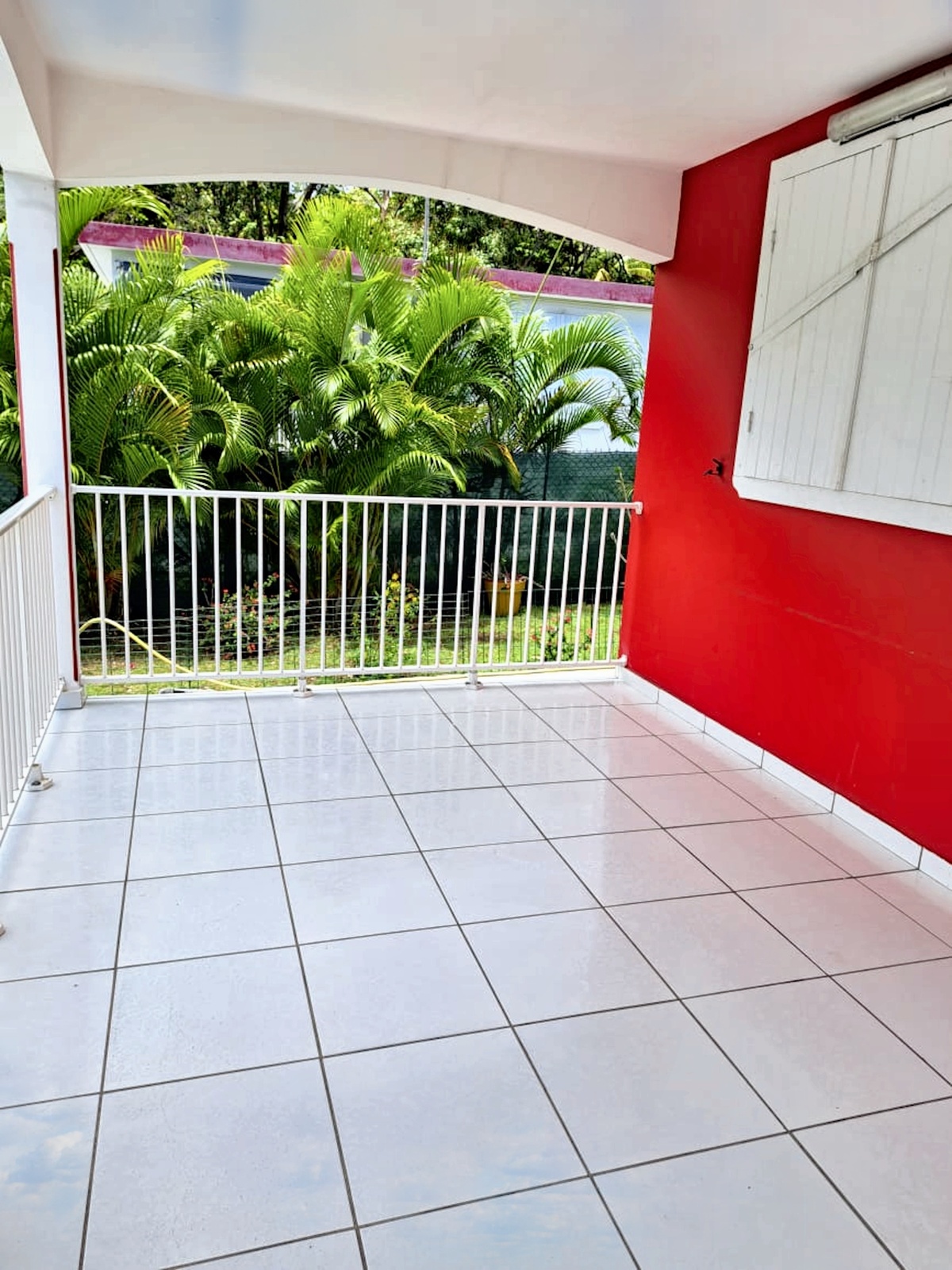 Maison 75 m² avec piscine partagée au Moule - Photo 10