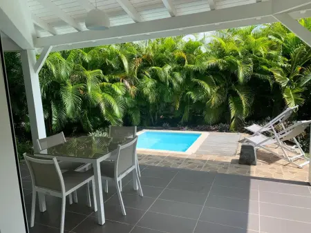 Location appartement à Le Moule, Appartement charmant Le Moule + piscine