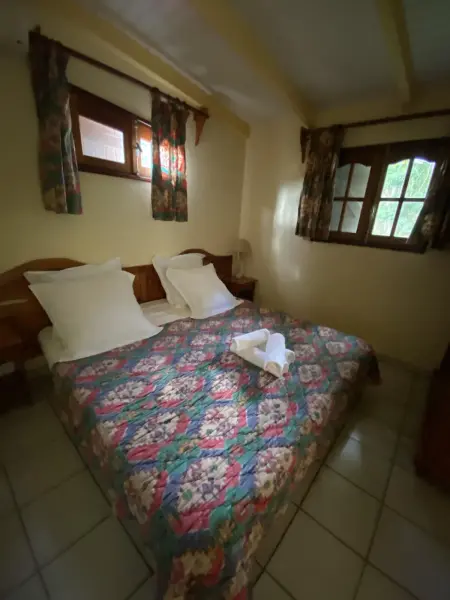 Appartement lumineux 2 chambres, piscine partagée, Pointe-Noire : photo 9