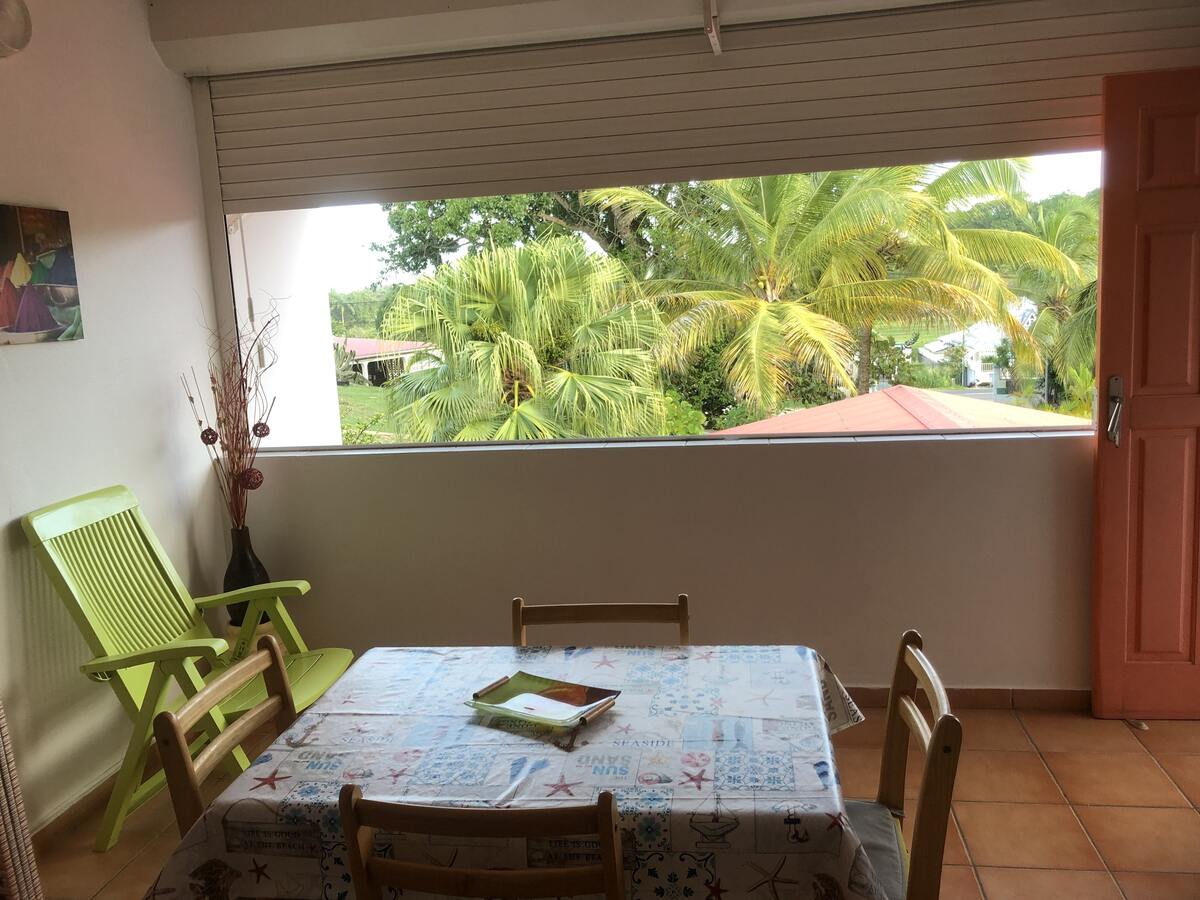 Appartement 45 m² à Sainte-Anne, 2 chambres et parking - Photo 2