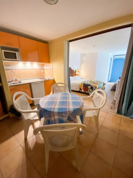 Studio confortable à Sainte-Anne 25 m² avec balcon : photo 19