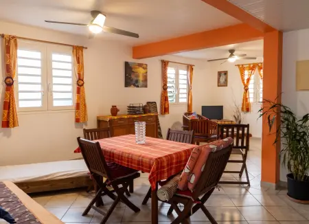 Appartement avec terrasse et jardin clôturé à Sainte-Luce, Martinique : photo 8
