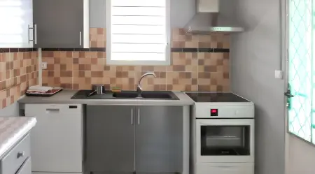 Maison charmante à Sainte Anne avec piscine partagée - Photo 4