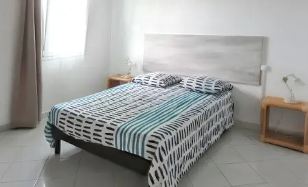 Maison charmante à Sainte Anne avec piscine partagée - Photo 9