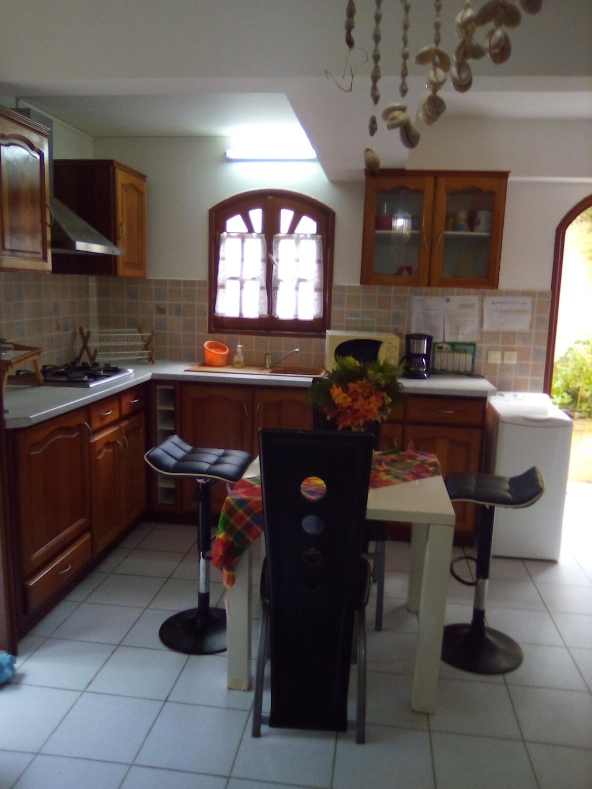 Studio 35 m² avec jardin clos et barbecue au Moule - Photo 8