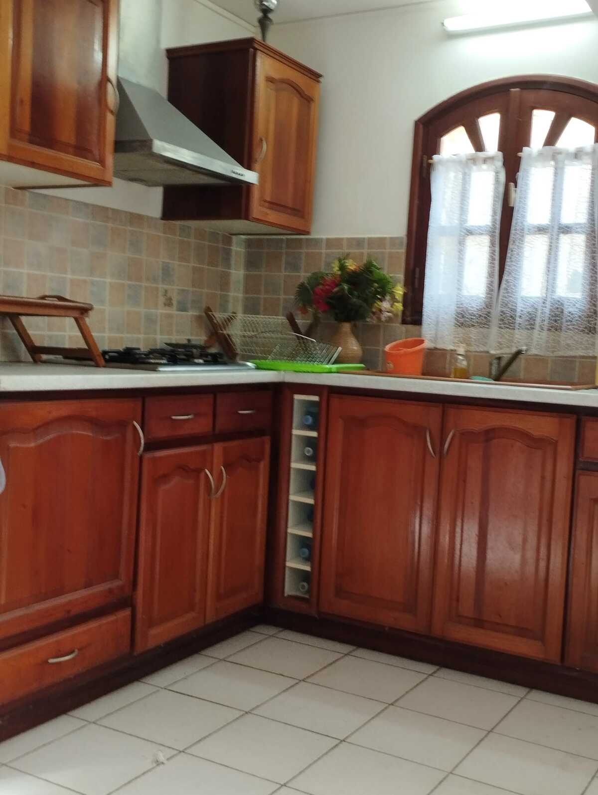Studio 35 m² avec jardin clos et barbecue au Moule - Photo 10