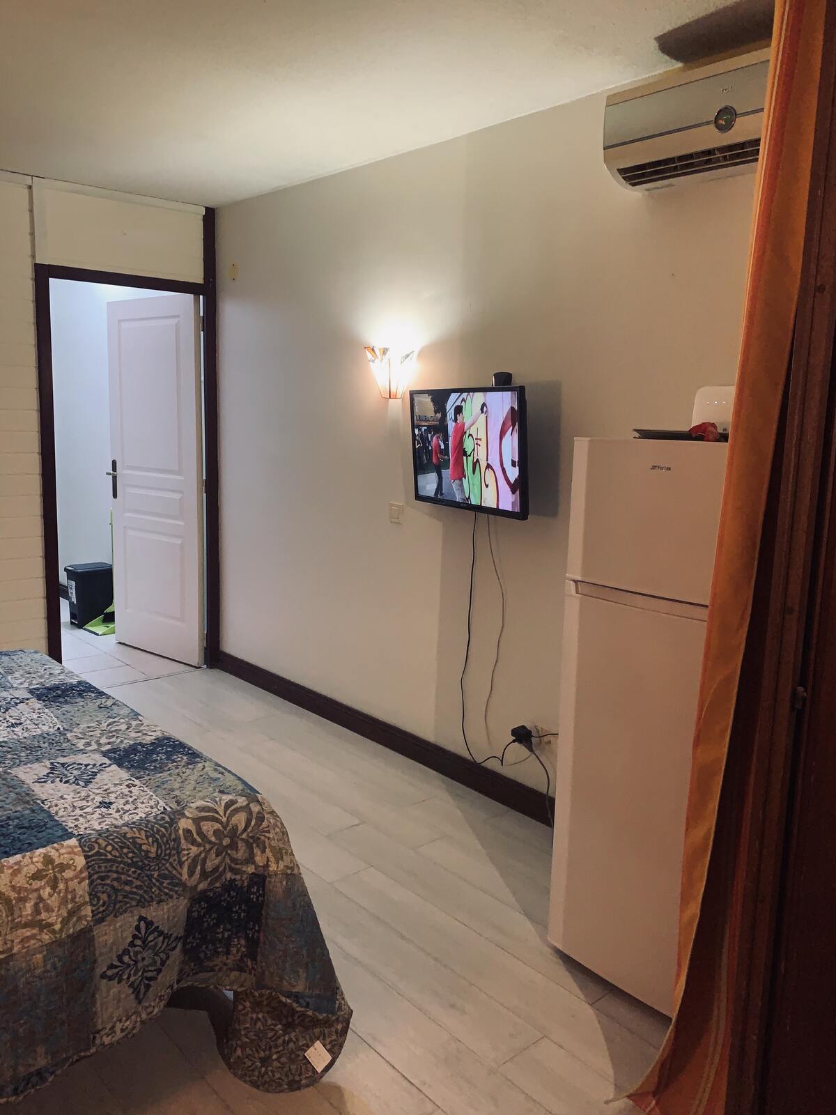 Studio 18 m² à Sainte-Anne avec piscine et terrasse - Photo 9