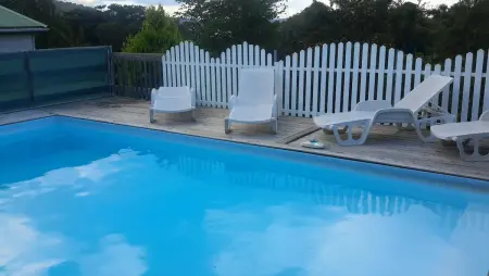 Bungalow charmant au Robert avec piscine partagée et jardin - Photo 1