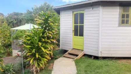 Bungalow charmant au Robert avec piscine partagée et jardin - Photo 7