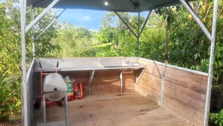 Bungalow charmant au Robert avec piscine partagée et jardin - Photo 11