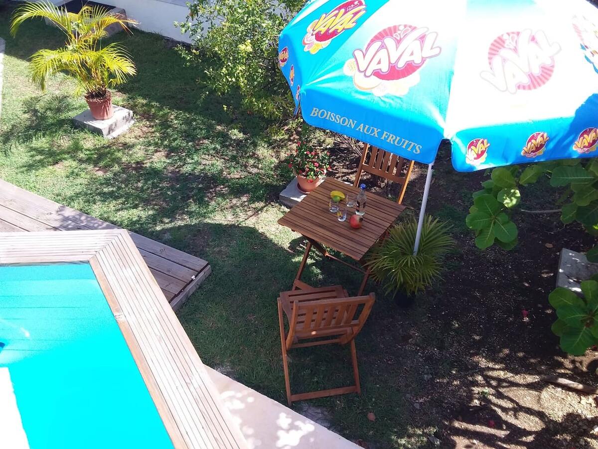 Maison 5 pers. avec piscine toute l'année au Moule - Photo 8