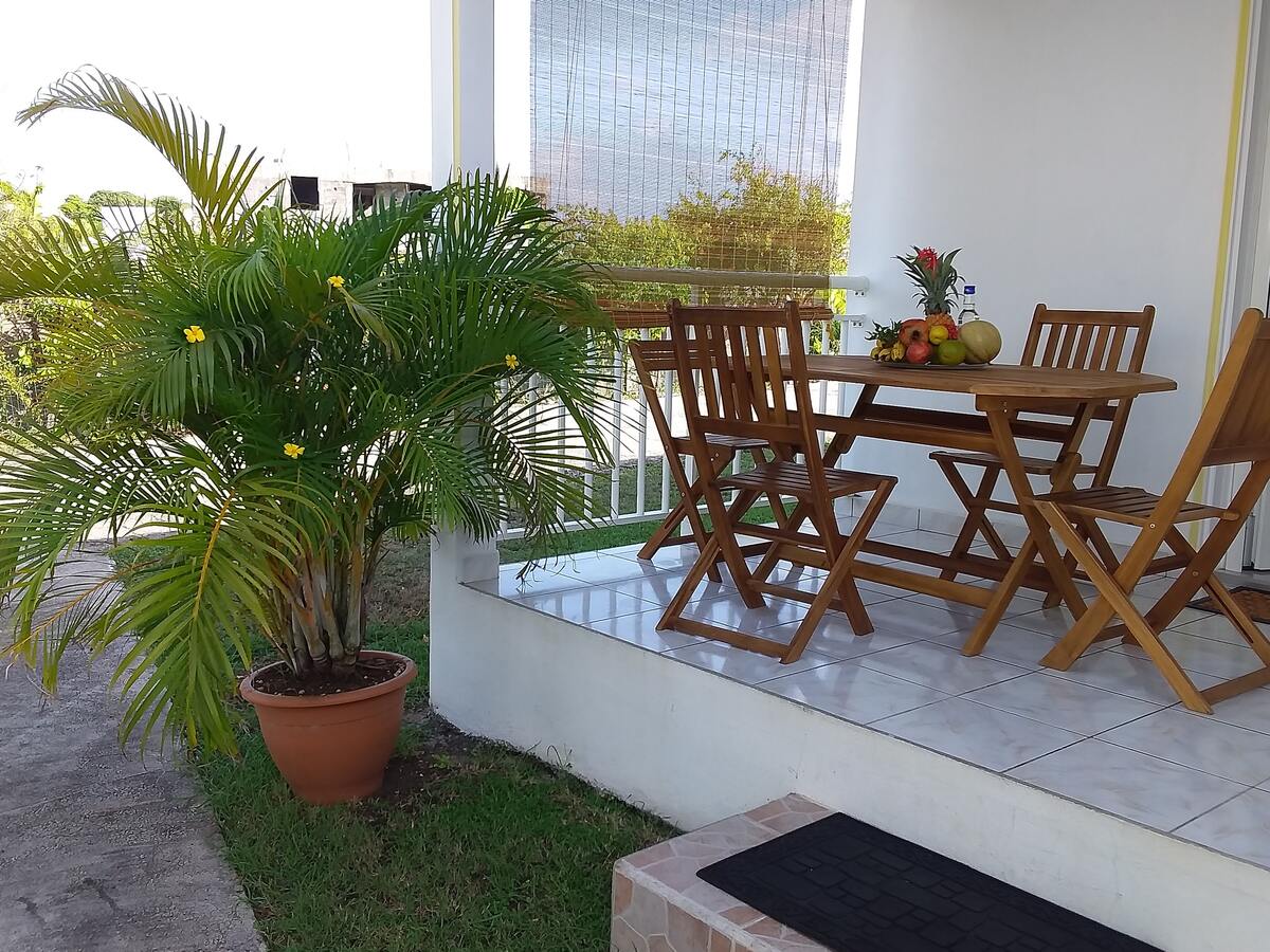 Maison 5 pers. avec piscine toute l'année au Moule - Photo 9