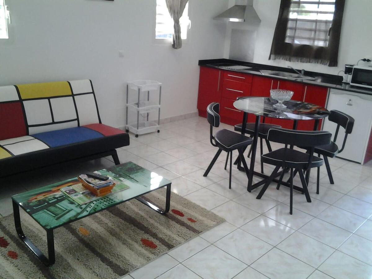 Maison 5 pers. avec piscine toute l'année au Moule - Photo 12