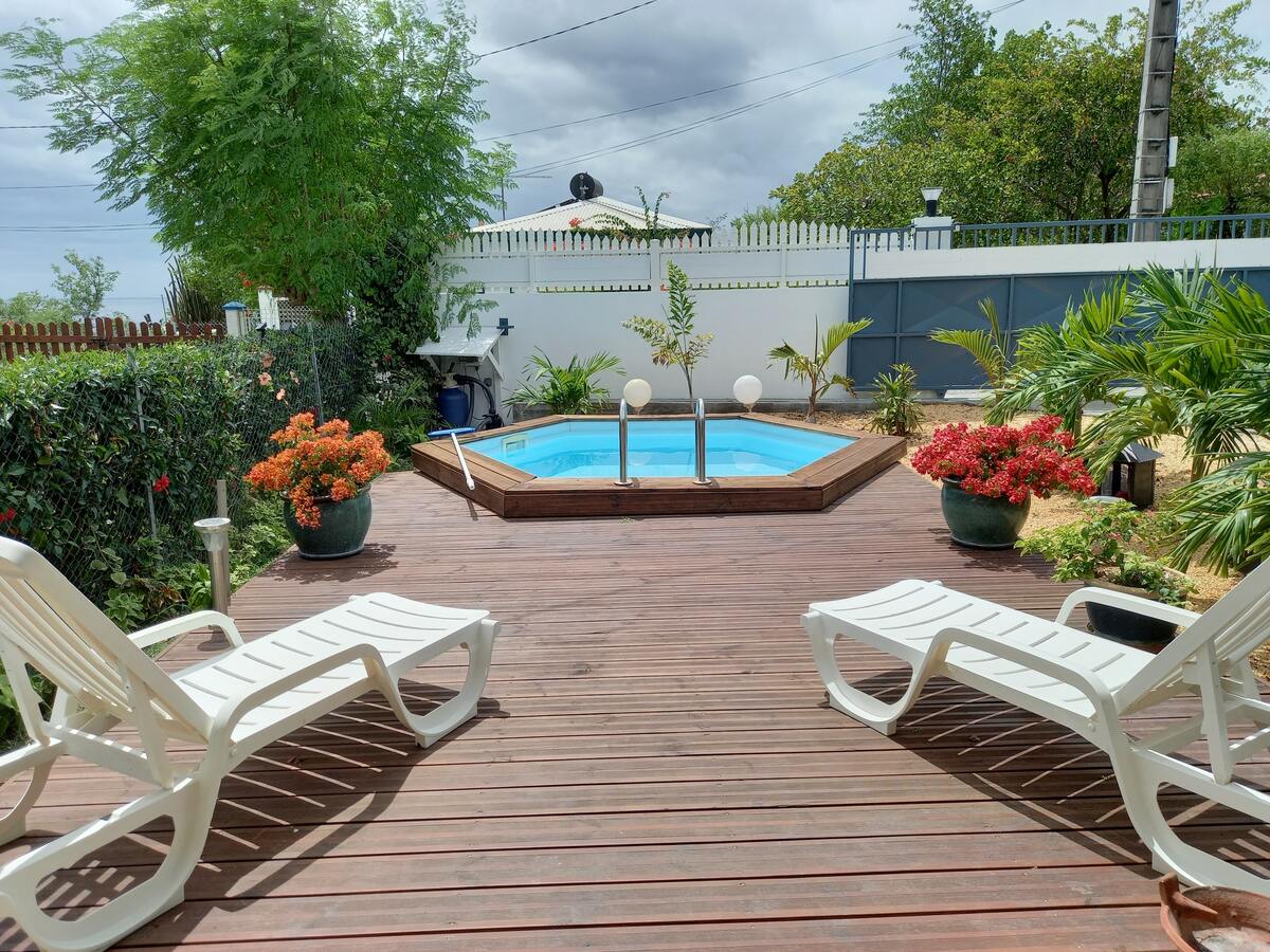 Villa 5 pers. à Bouillante, piscine commune et vue mer - Photo 2