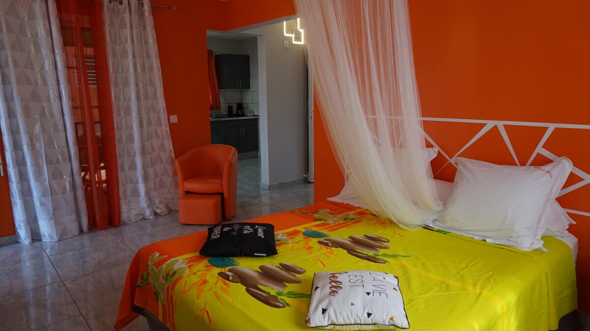 Appartement 46 m² à Deshaies, piscine et jacuzzi - Photo 6