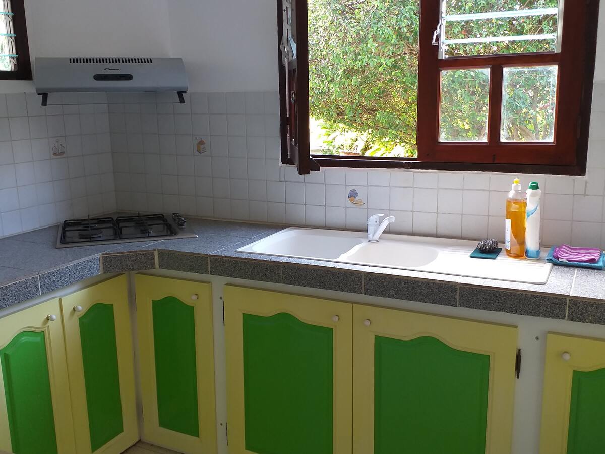 Appartement avec jardin privé et barbecue à Morne-À-l'Eau - Photo 1